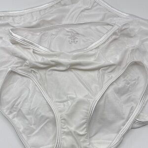 Vanity Fair Women's Cream Panties-New!!